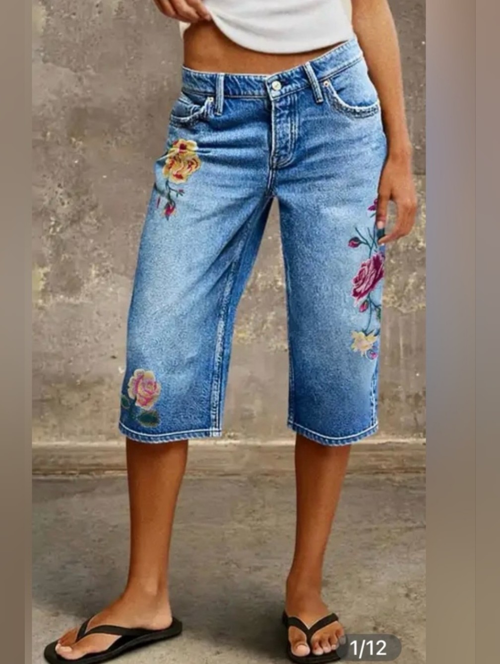Flamingals Floral Embroidery Mid Rise Straight Leg Capri Jeans Nwt 2xl